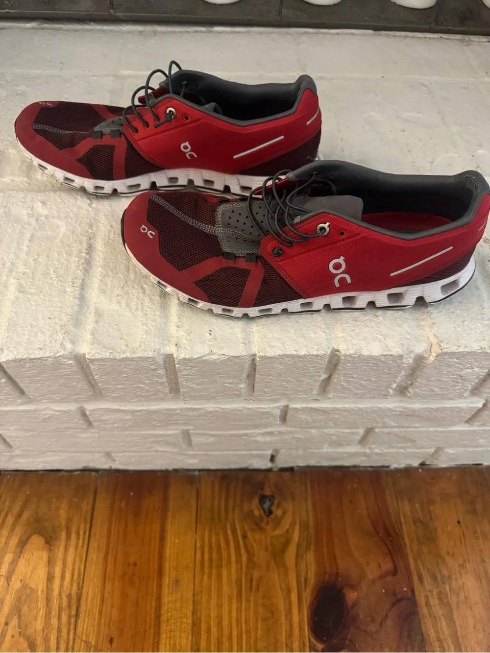 On Running Men's Red and Gray Athletic Sneakers